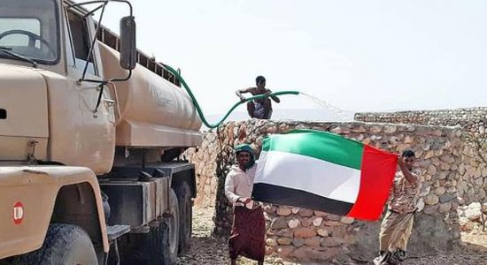 " سقيا الأمل " تصل إلى أماكن جديدة بسقطرى لتوفير مياه نقية (صور)