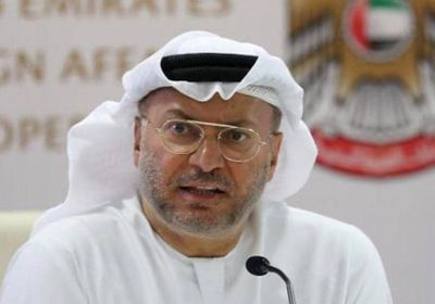 قرقاش: الإمارات والسعودية تفيان بتعهداتهما الإنسانية تجاه اليمن