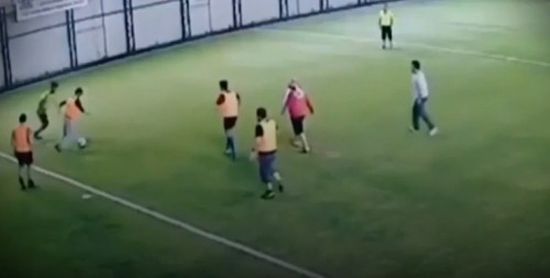 ألوان علم كردستان على الملابس التركية تفتح باب التحقيق بتهمة مناصرة الإرهاب