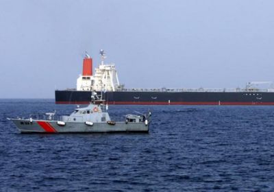 عاجل.. البحرية الأمريكية: إيران تشكل تهديدًا للشحن العالمي في الخليج