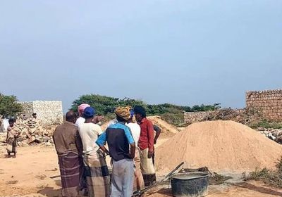 بدعم إماراتي.. تدشين بناء مساكن جديدة للمتضررين من الأمطار بسقطرى (صور)