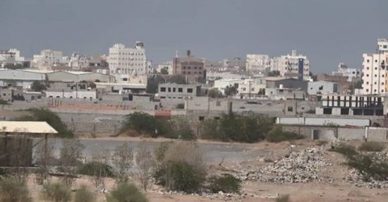 استهداف حوثي لمواقع القوات المشتركة في الدريهمي بالحديدة 
