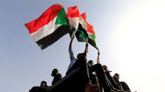 كاتب إماراتي يكشف مُخطط قطر لتدمير السودان 	