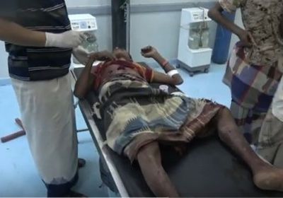 استهداف شاب بثلاثة رصاصات حوثية في منطقة الجبلية بالحديدة (فيديو)