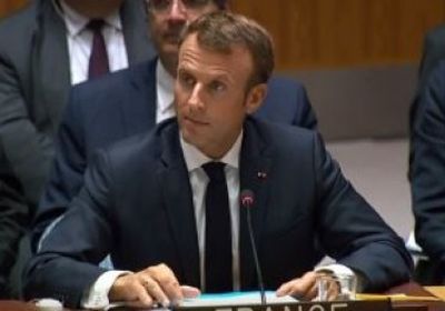 الرئيس الفرنسي: الاتحاد الأوروبي يوافق على آلية جديدة لتوزيع المهاجرين 