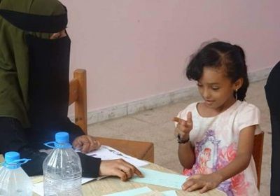 بدعم إماراتي.. دورة لتحفيظ القرآن وكيفية الوضوء والصلاة للصم والبكم بعدن (صور)