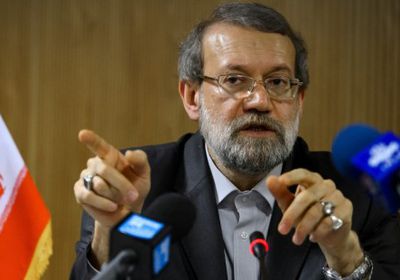 رئيس البرلمان الإيراني لروحاني: حكومتك تنتهك القانون