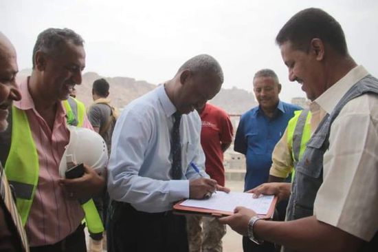 بتمويل سعودي..تدشين العمل بمشروع صيانة وتأهيل المجلس التشريعي بعدن(صور)