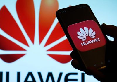 هواوي تستعد لطرح أول هاتف ذكي قابل للطي قريبًا