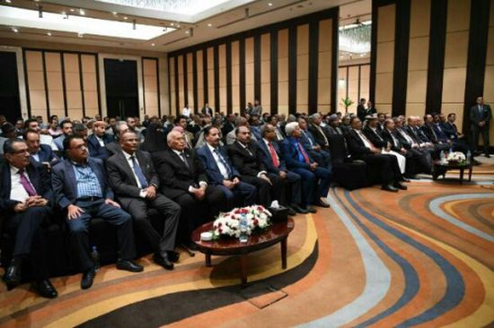 تعثر لقاء قيادات المؤتمر في قبرص (تفاصيل حصرية)