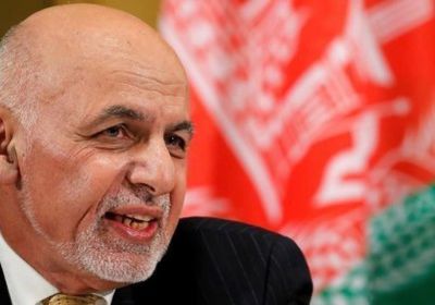 الرئيس الأفغاني يلتقي المبعوث الأمريكي لبحث التطورات الأخيرة في بلاده