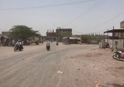 قصف حوثي مكثف على مواقع القوات المشتركة في حيس بالحديدة