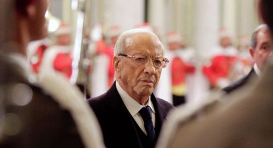 العاهل المغربي عن الرئيس التونسي الراحل: نذر حياته لخدمة بلاده