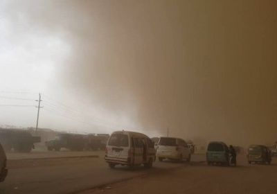 لأول مرة منذ سنوات.. عاصفة رملية قوية تضرب مأرب (صور)  