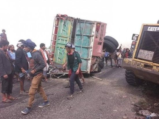 ارتفاع حصيلة ضحايا الحادث المروري المروع في إب