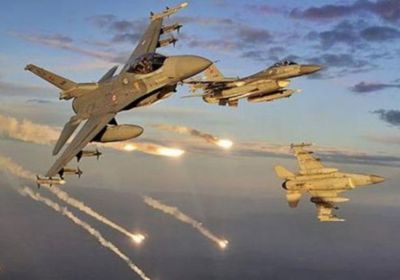 غارة جوية تركية تستهدف طائرة حربية لنقل الحجاج في ليبيا