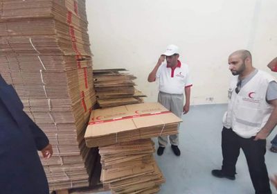 استعدادًا لاستقبال دفعة إغاثية جديدة.. الهلال الإماراتي يتفقد مستودعاته بالمكلا (صور)