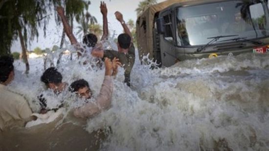 مصرع أكثر من 100 شخص إثر فيضانات موسمية ببنغلادش