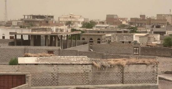 مليشيات الحوثي تحشد آليات عسكرية تحمل مئات المسلحين صوب التحيتا