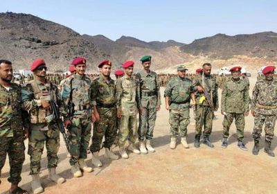 بالتفاصيل .."أبو اليمامة" يزور معسكر اللواء تاسع صاعقة (صور)