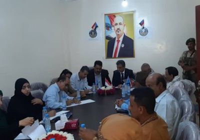 بالصور..لملس يبحث سبل الارتقاء بخطط وأنشطة الانتقالي الجنوبي في لحج 