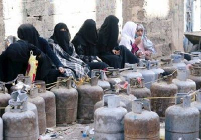 بهدف كسب أرباح طائلة.. المليشيات الحوثية تخلق أزمة غاز جديدة في إب