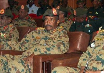 المجلس العسكري السوداني يأمر بتعطيل الدراسة بدءا من الغد