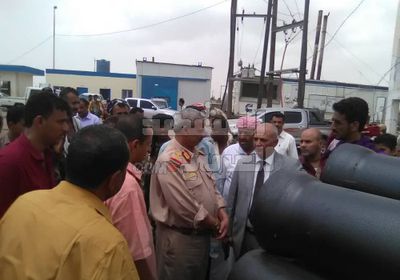 بالصور.. انطلاق العمل بمشروع ضخ مياه لحج