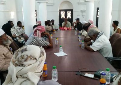 مناقشة حالات السطو على الأراضي العامة و البناء العشوائي بتريم..تفاصيل