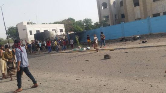 تفاصيل الهجوم الإرهابي الذي استهدف مركز شرطة الشيخ عثمان بعدن (صور وفيديو)