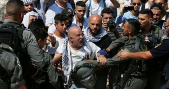  اعتقال ١٠٠ فلسطيني بأوامر من سلطات الإحتلال الإسرائيلي
