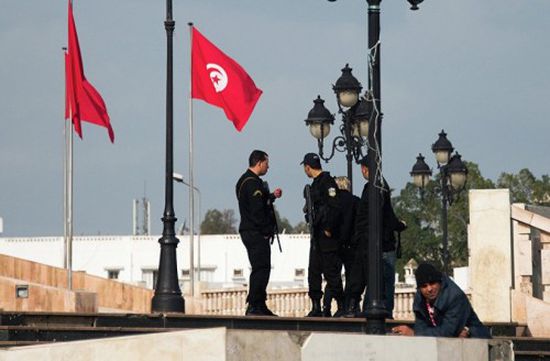 عاجل.. تمديد حالة الطوارئ بتونس