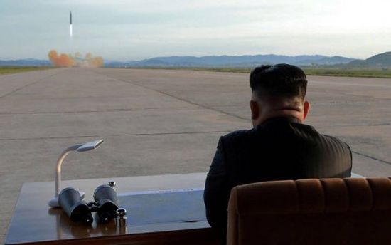 "كيم" يُشرف على تجربة صاروخية جديدة بكوريا الشمالية