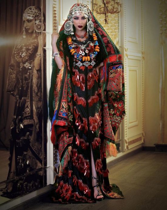 بالصور.. دنيا بطمة تتألق باللوك اليمني التقليدي في أحدث جلسة تصوير