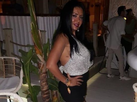 رانيا يوسف تشارك متابعيها صور أحدث إطلالة