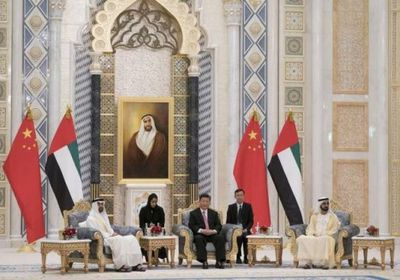الإمارات تبحث سبل تعزيز الشراكة الاستراتيجية مع بورصة الصين