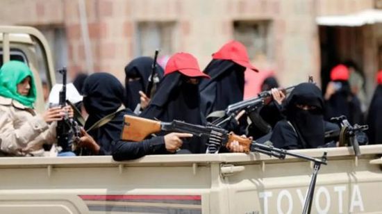 ميليشيات الحوثي تخطف ناشطة حقوقية من بين أطفالها في صنعاء