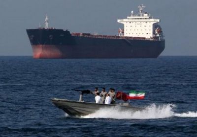 إيران تُفجر مفاجأة حول هوية ناقلة النفط المختطفة بمياه الخليج (تفاصيل)