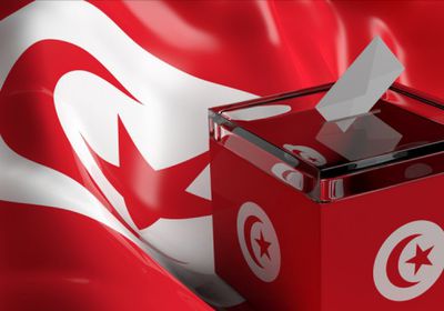 إيقاف مرشح رئاسي تونسي عن العمل.. تعرّف على السبب  
