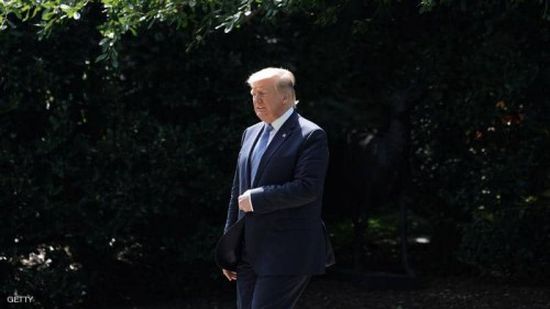 ترامب يتلقى انتقادات واسعة بسبب صورة زفاف بعد ساعات من مذبحة تكساس