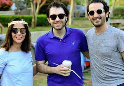 شريف رمزي يهنئ أحمد حلمي على فيلمه الجديد" خيال مآته "