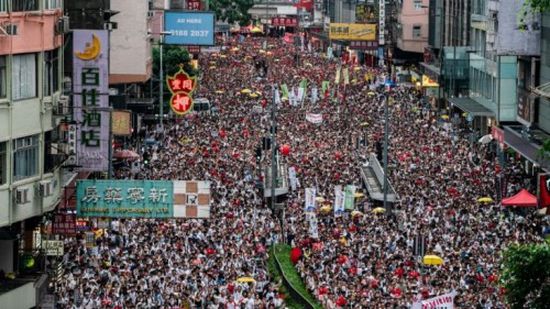 بسبب التظاهرات.. الصين: هونغ كونغ تمر بمرحلة حرجة