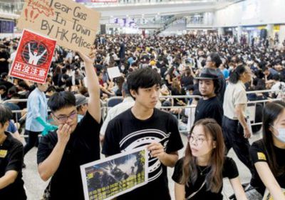 لليوم الرابع على التوالي.. مطار "هونغ كونغ" يلغي جميع الرحلات 