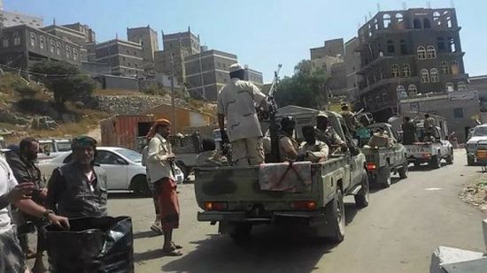 مواجهات عنيفة بين القوات الجنوبية ومليشيا الحوثي بيافع