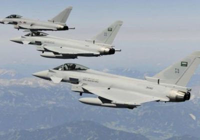 مقاتلات التحالف تشن غارات على الحوثيين بمديريتي شدا ومنبه