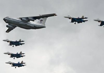 طائرات حربية لحلف شمال الأطلسي تقترب من طائرة وزير روسي