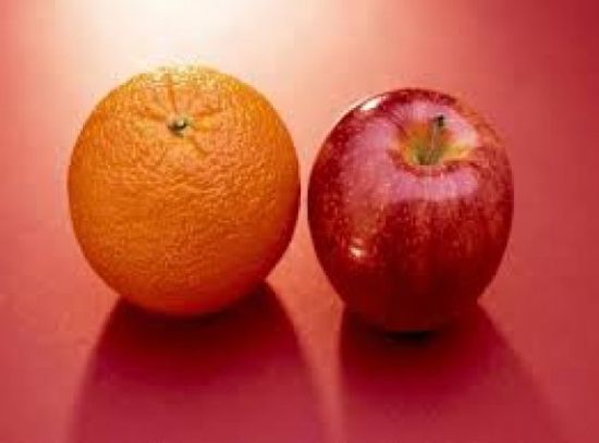 باحثون يوضحون أهمية تناول التفاح والبرتقال على صحة الإنسان