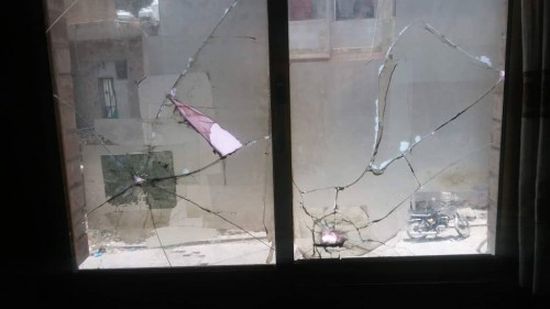 مليشيا الحوثي تجدد قصفها للأحياء السكنية بتعز (صور)  