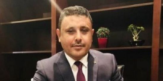 "اليافعي" يطالب بتشكيل مجلس عسكري جنوبي لحماية الشعب والدولة