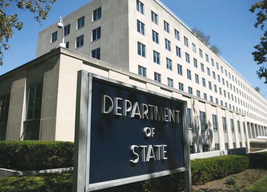 قلق أمريكي من تحركات القوات الصينية على الحدود مع هونغ كونغ